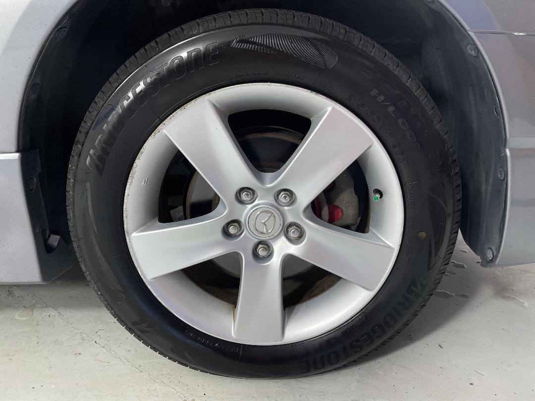 Photo '9' of Mazda MPV Photo '9' of Mazda MPV