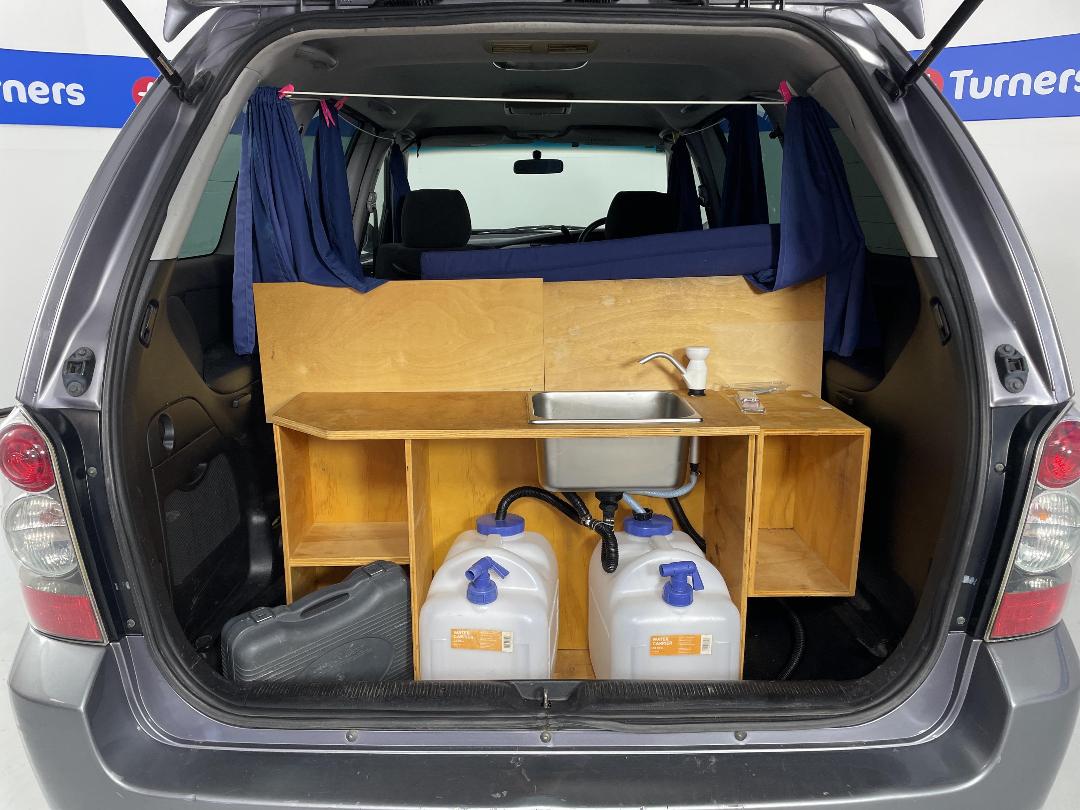 Photo '14' of Mazda MPV Photo '14' of Mazda MPV