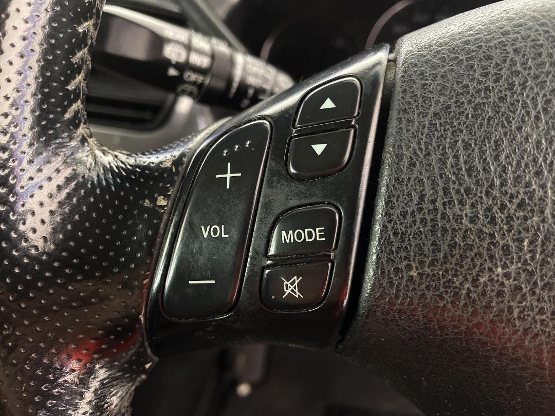 Photo '22' of Mazda MPV Photo '22' of Mazda MPV