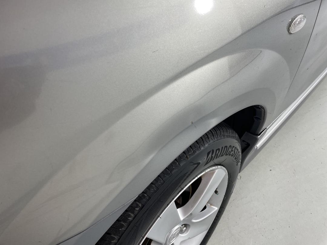 Photo '27' of Mazda MPV Photo '27' of Mazda MPV