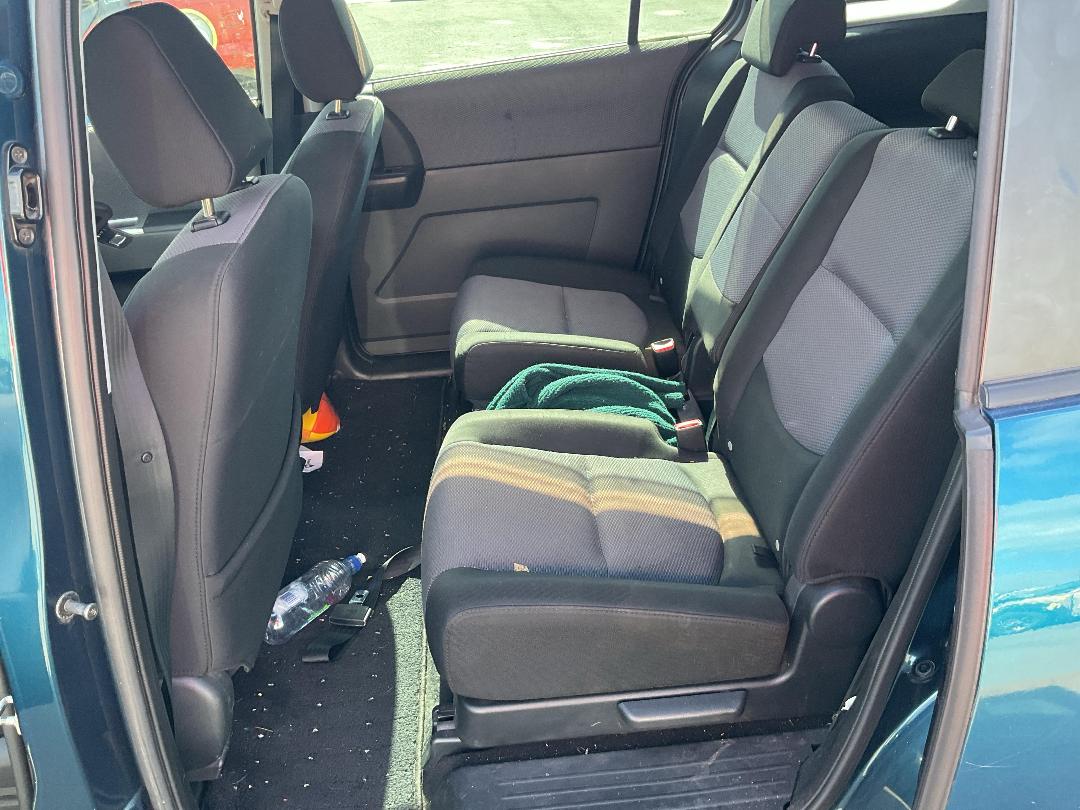 Photo '11' of Mazda Premacy Photo '11' of Mazda Premacy