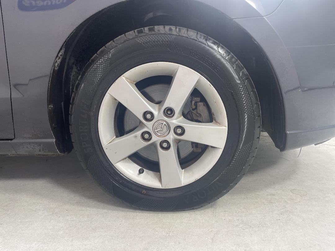 Photo '9' of Mazda Premacy