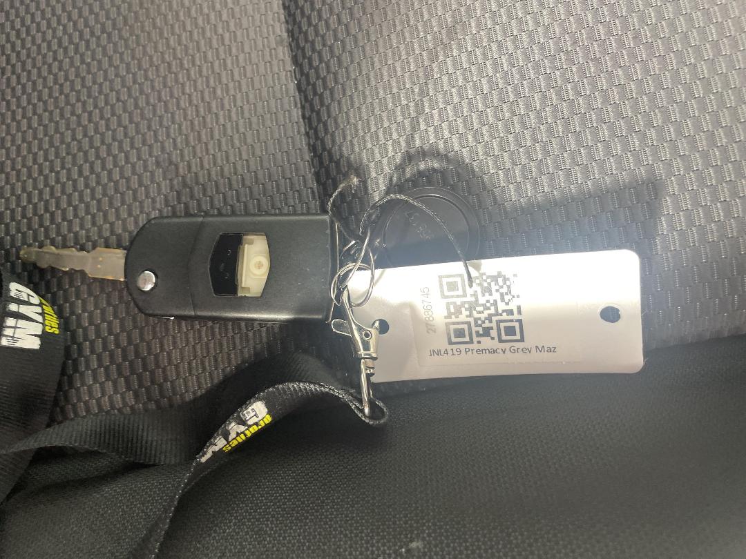 Photo '22' of Mazda Premacy