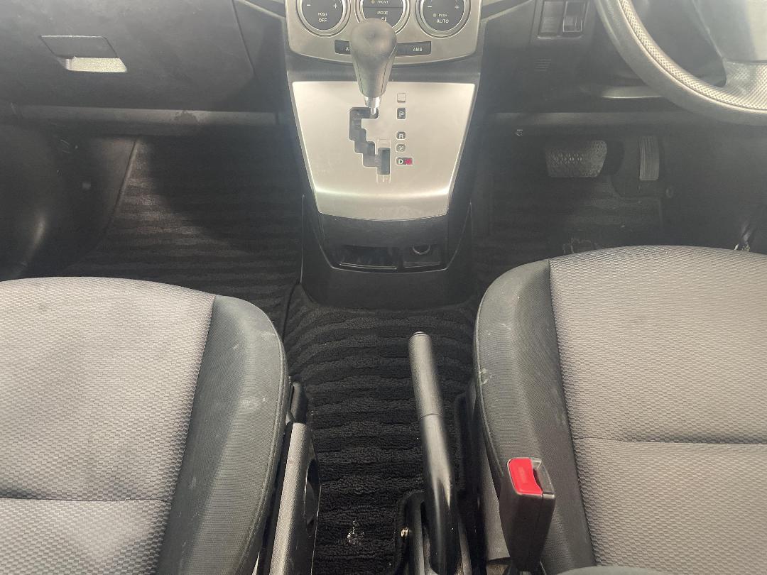 Photo '18' of Mazda Premacy