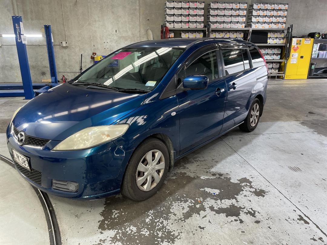 Photo '3' of Mazda Premacy Photo '3' of Mazda Premacy