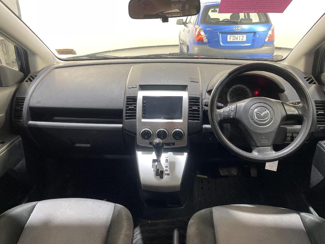 Photo '15' of Mazda Premacy Photo '15' of Mazda Premacy