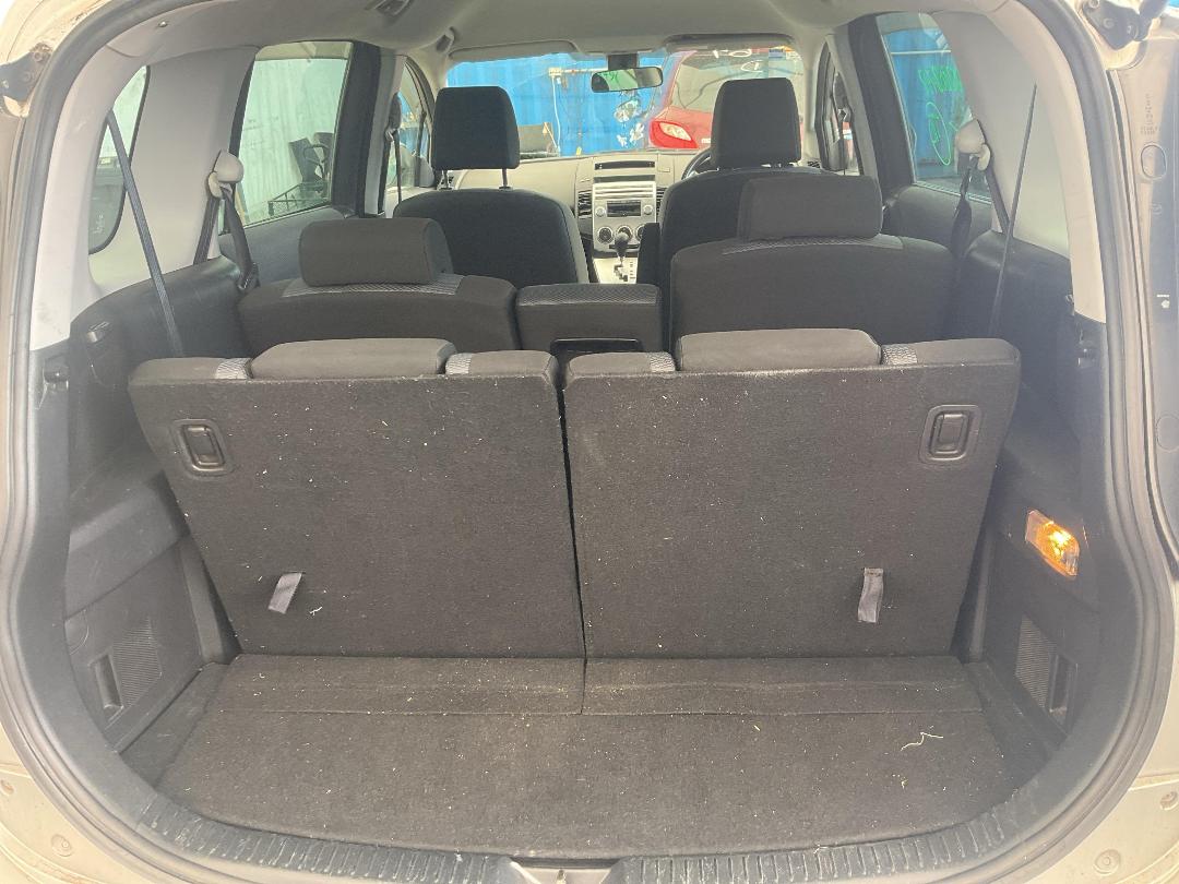 Photo '5' of Mazda Premacy