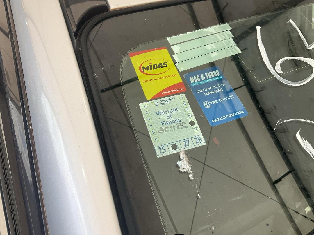 Photo '18' of Mazda Premacy