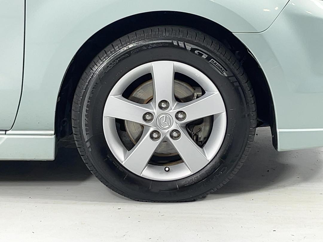 Photo '9' of Mazda Premacy