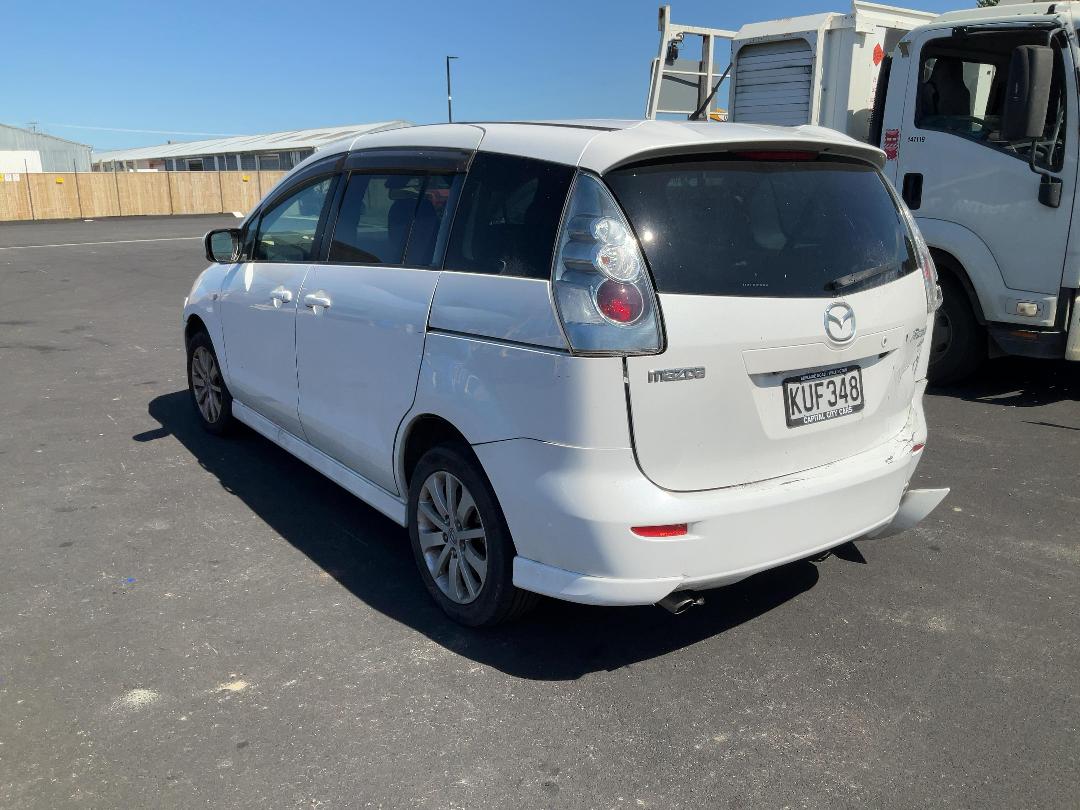 Photo '4' of Mazda Premacy