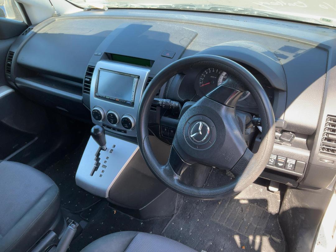 Photo '9' of Mazda Premacy