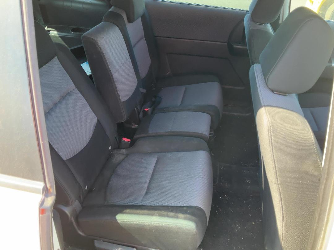 Photo '11' of Mazda Premacy