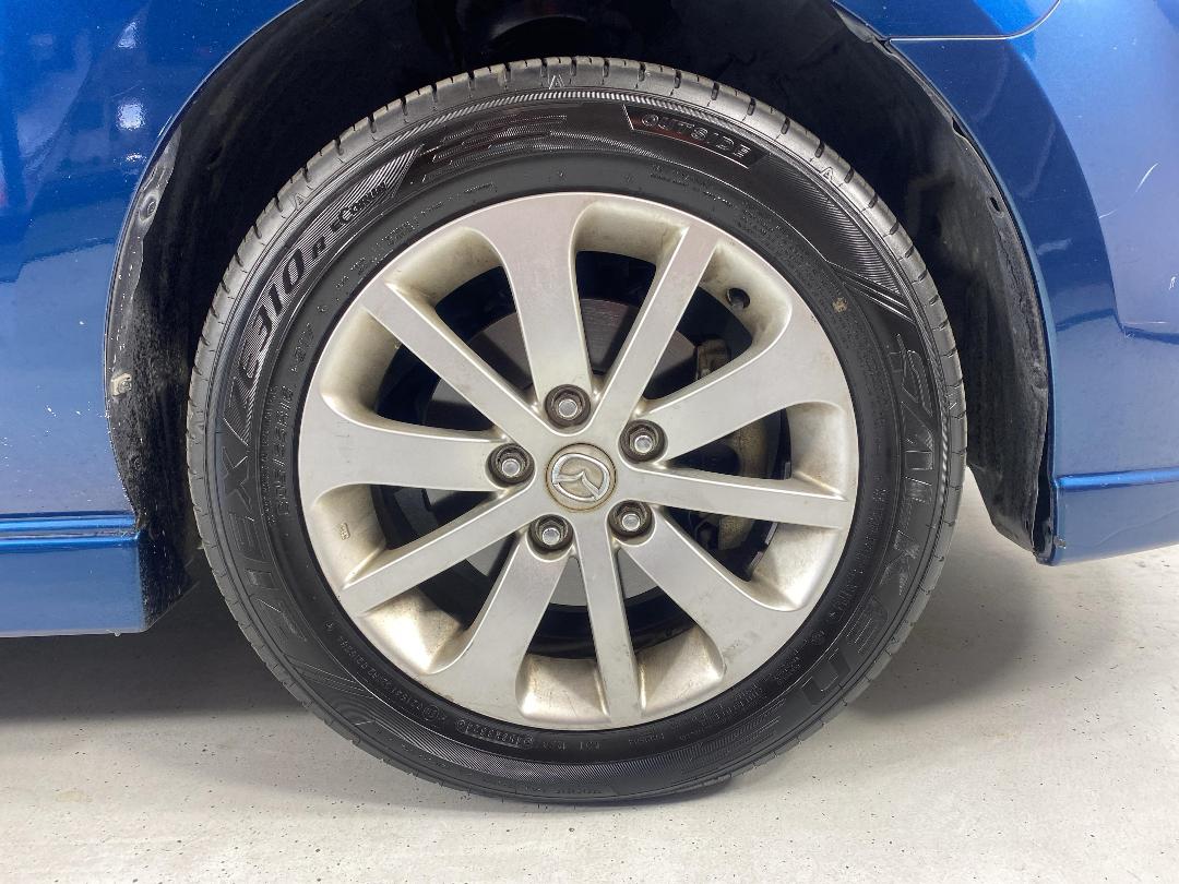 Photo '9' of Mazda Premacy