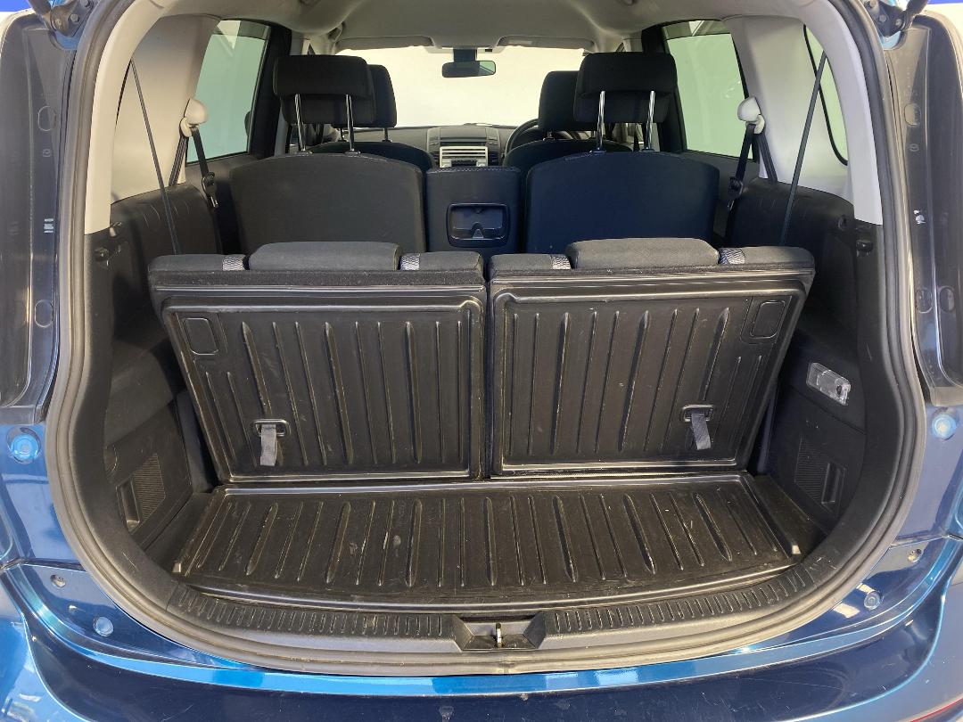 Photo '14' of Mazda Premacy