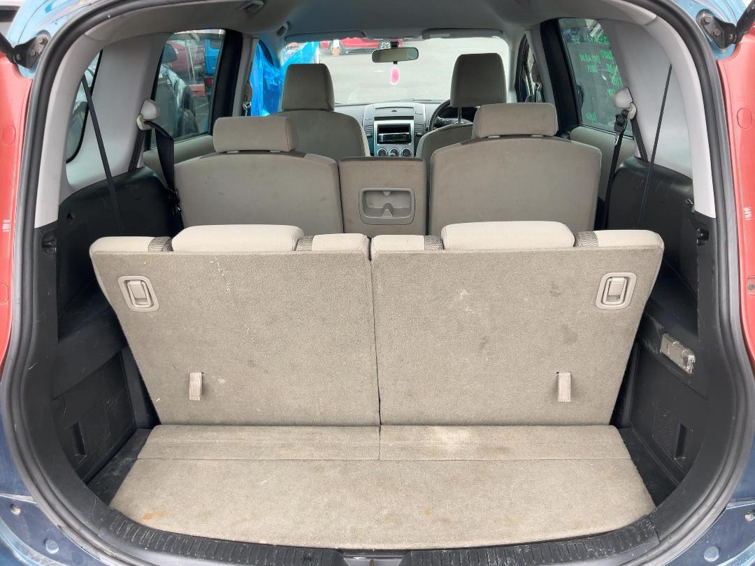 Photo '6' of Mazda Premacy