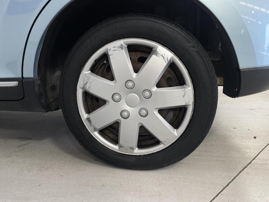 Photo '11' of Mazda Verisa