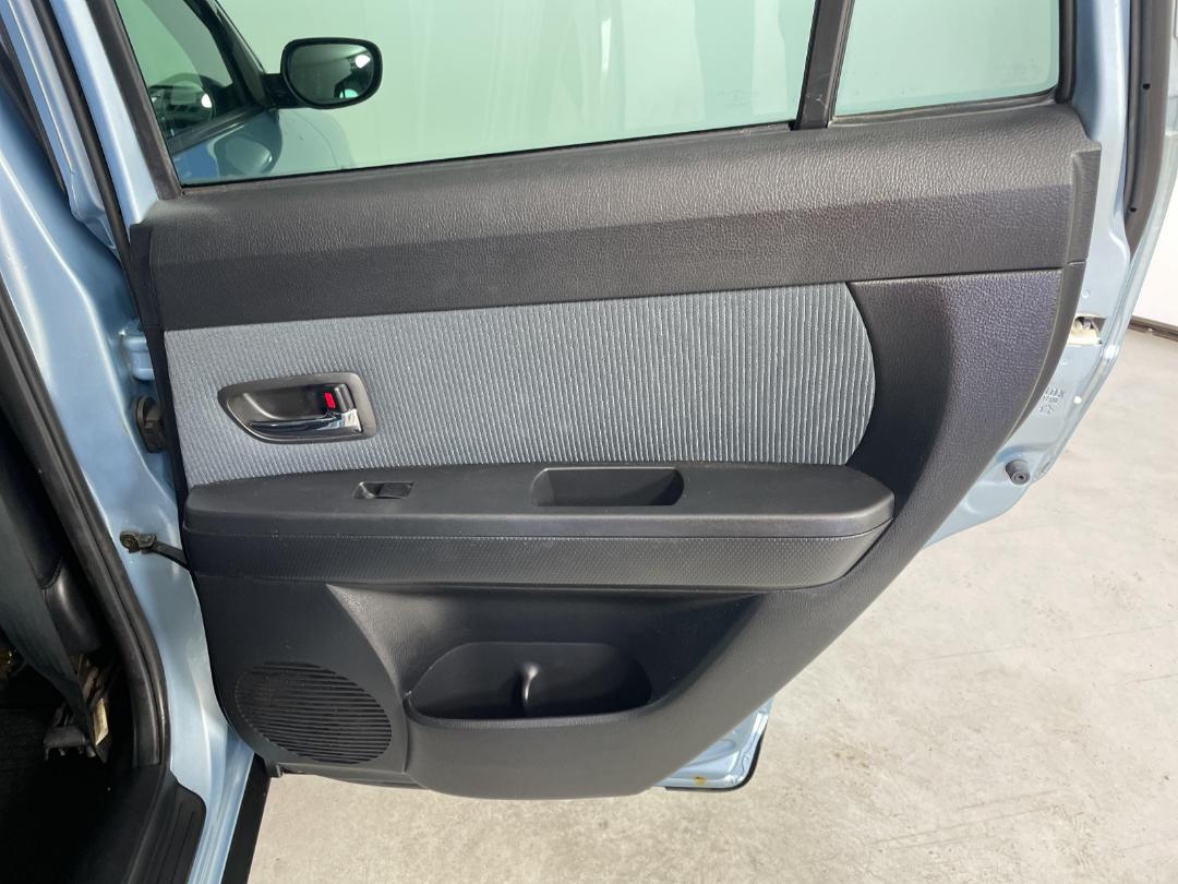 Photo '19' of Mazda Verisa