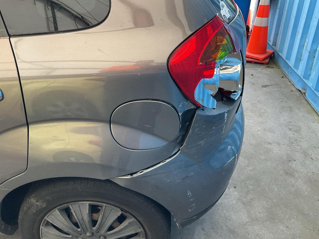 Photo '12' of Mazda Verisa Photo '12' of Mazda Verisa