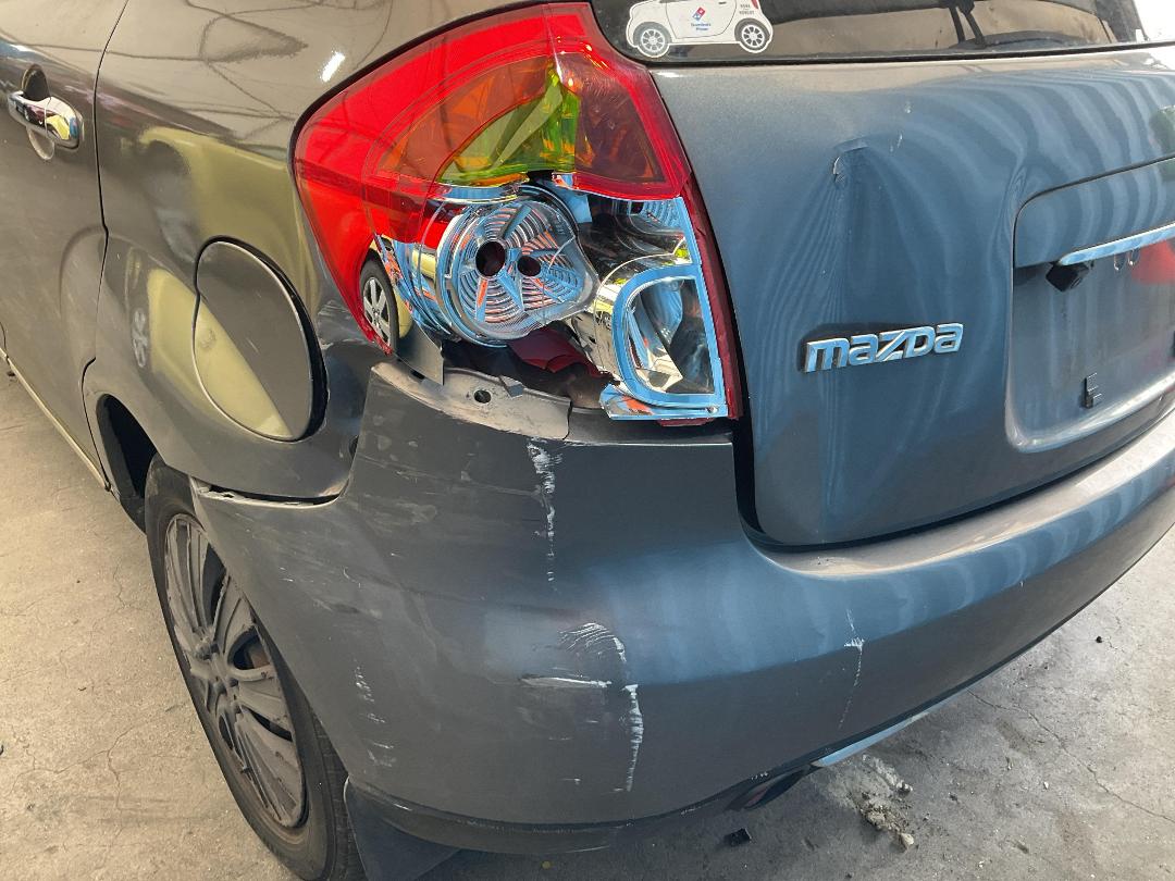 Photo '15' of Mazda Verisa Photo '15' of Mazda Verisa