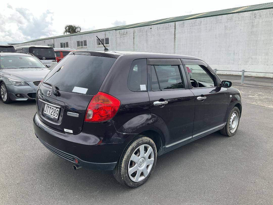 Photo '4' of Mazda Verisa Photo '4' of Mazda Verisa