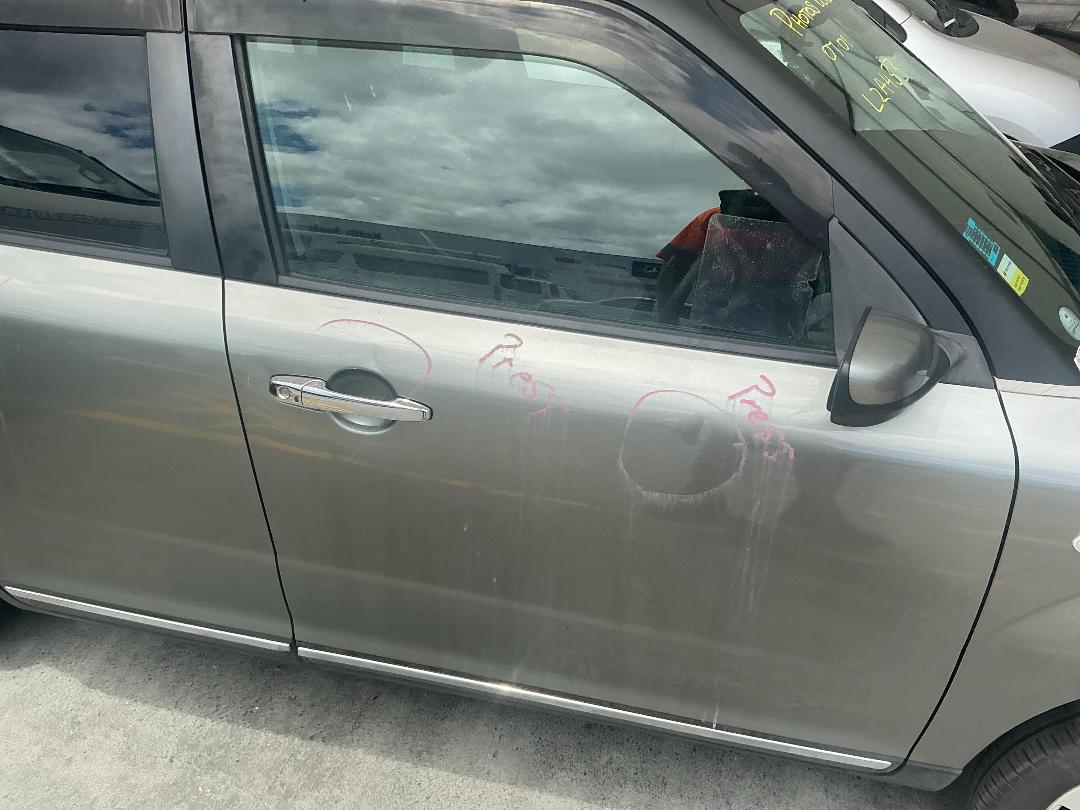 Photo '3' of Mazda Verisa Photo '3' of Mazda Verisa