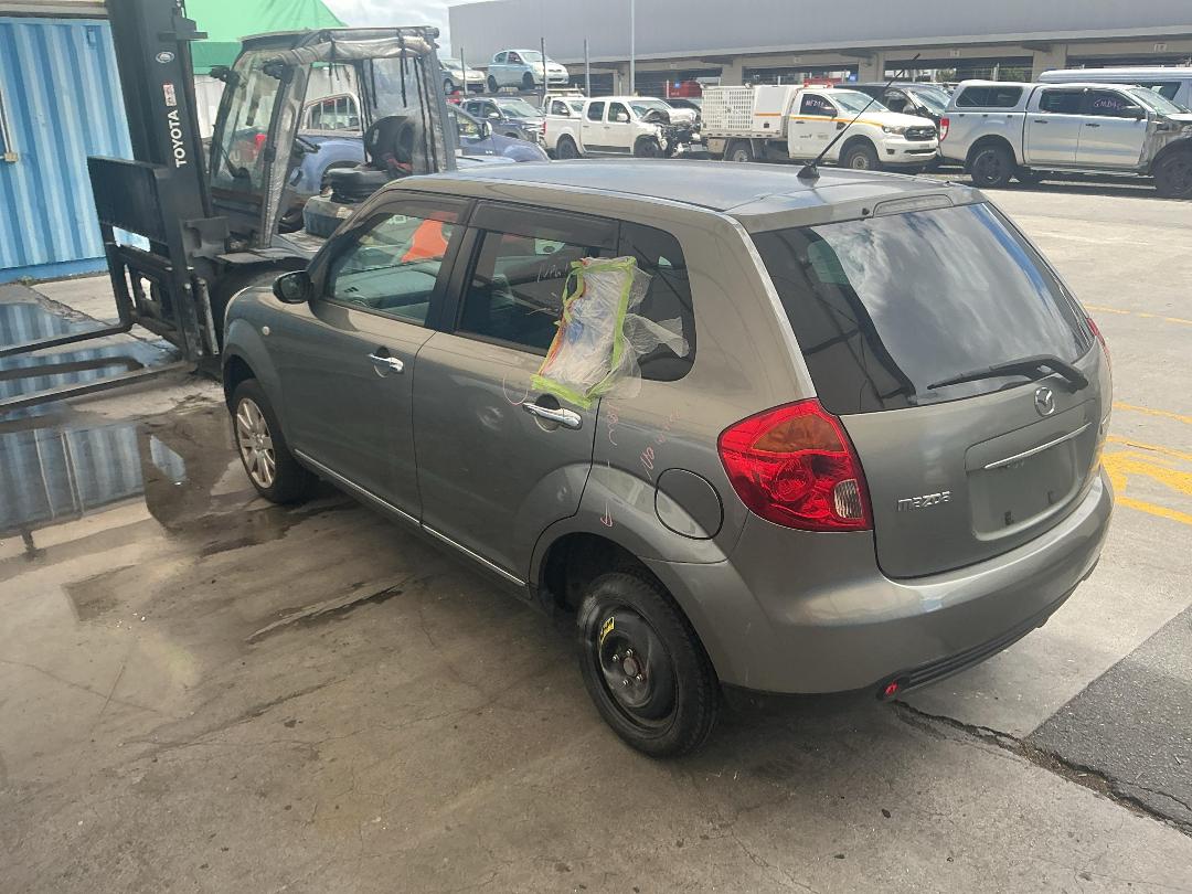 Photo '8' of Mazda Verisa Photo '8' of Mazda Verisa