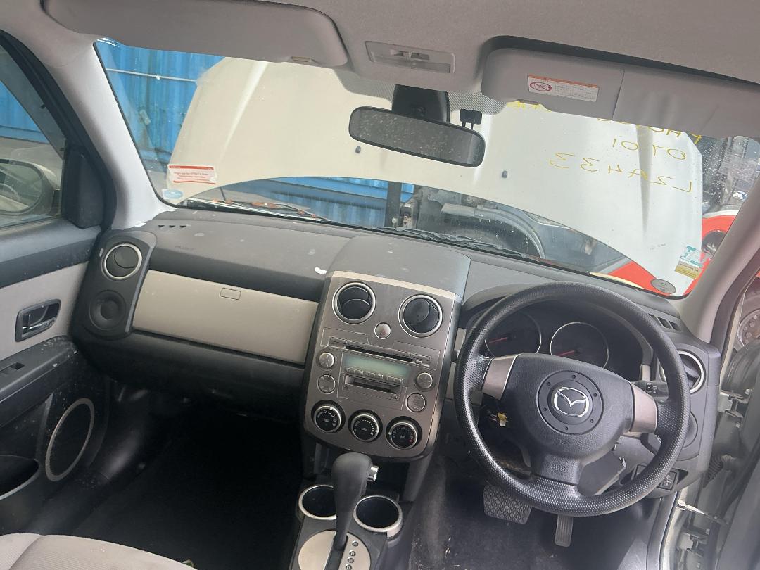 Photo '21' of Mazda Verisa Photo '21' of Mazda Verisa