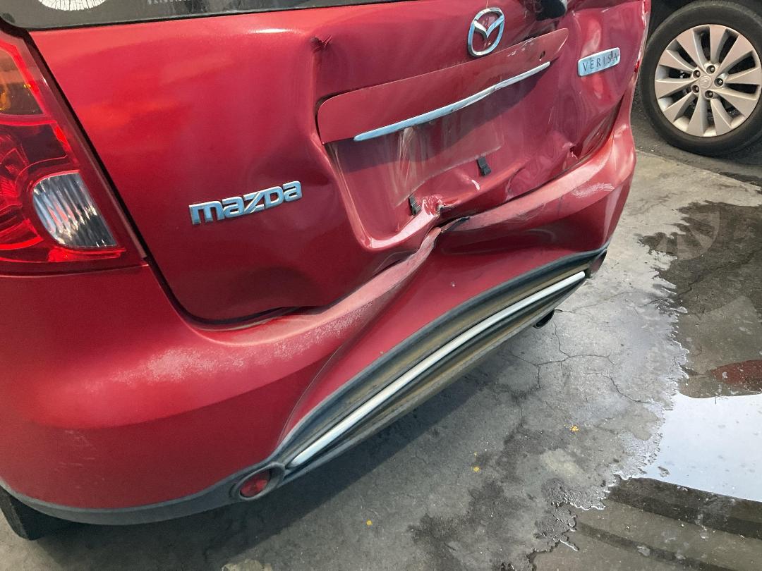 Photo '12' of Mazda Verisa 1500