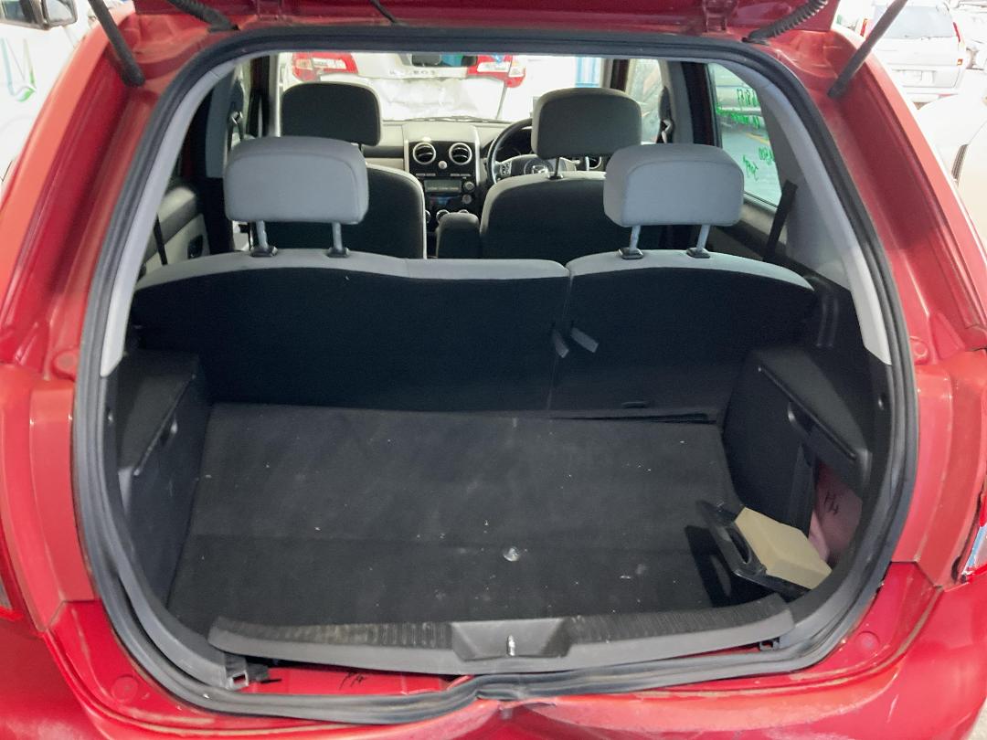 Photo '15' of Mazda Verisa 1500