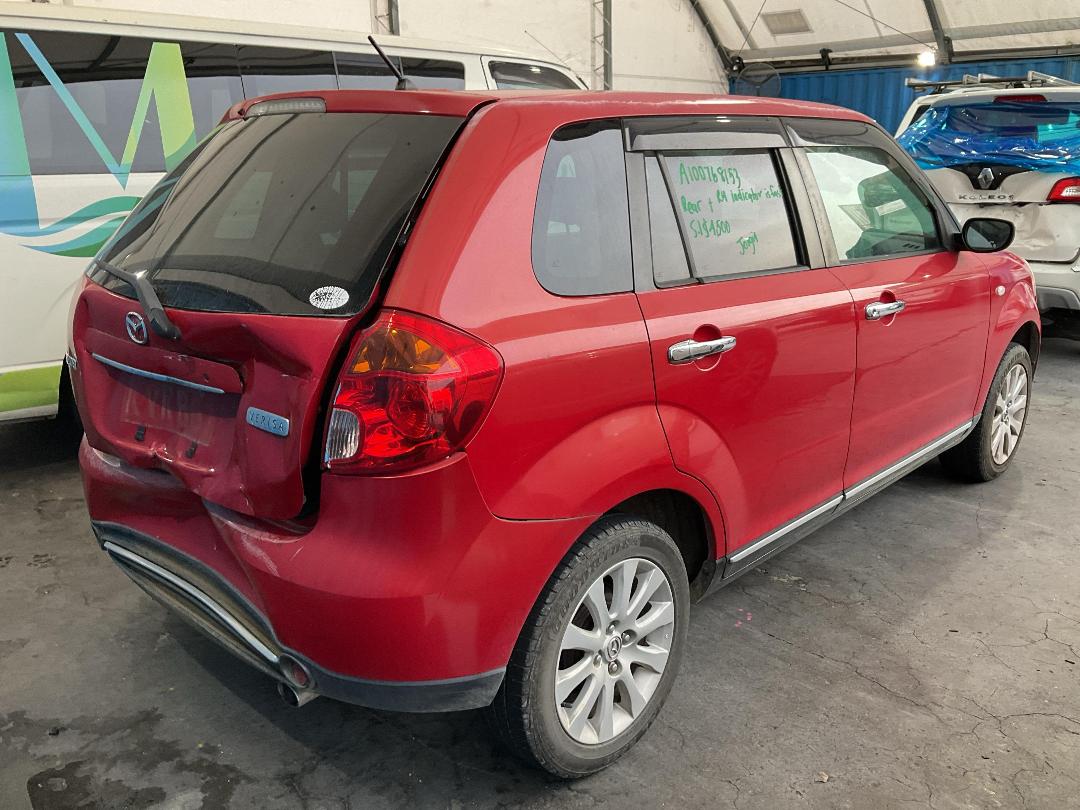 Photo '17' of Mazda Verisa 1500