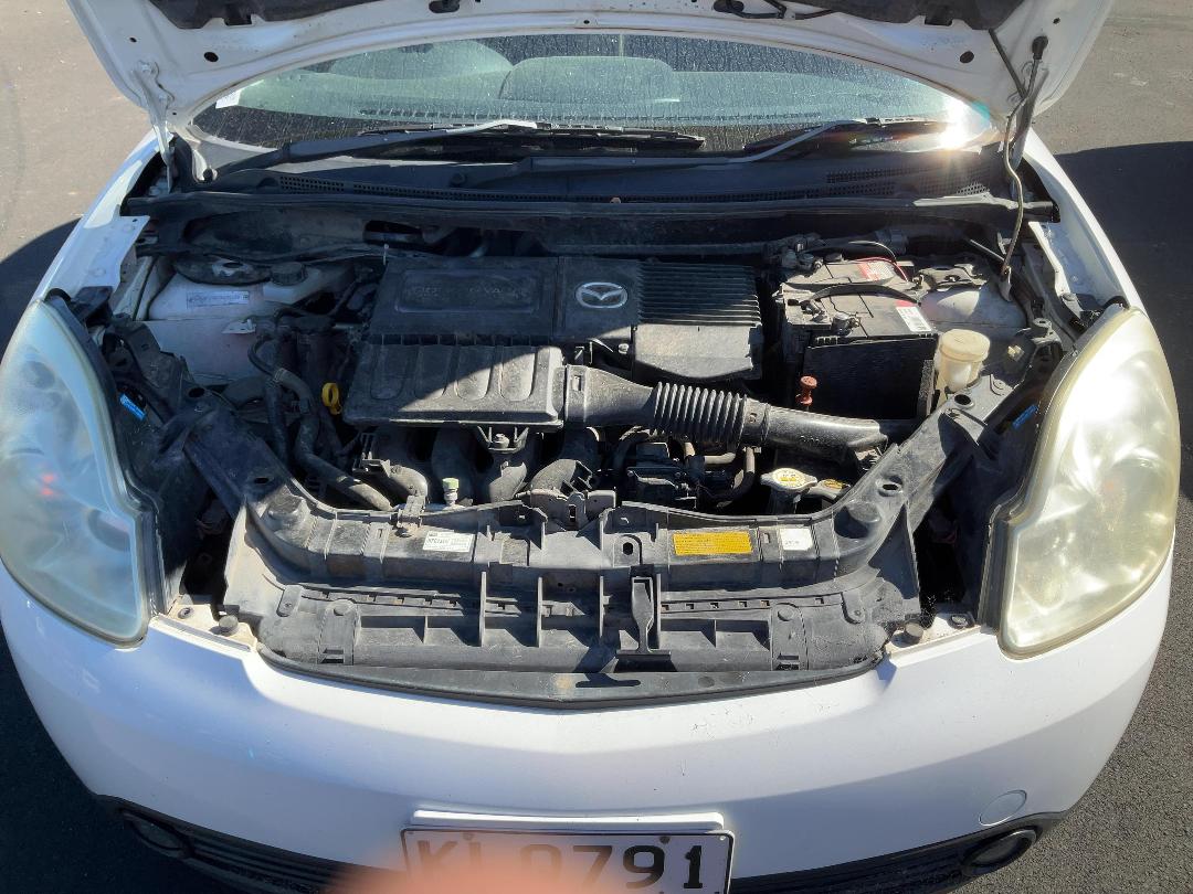 Photo '7' of Mazda Verisa