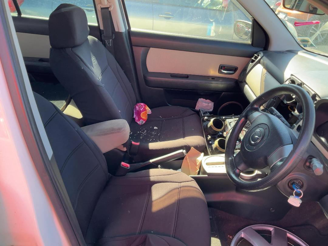 Photo '11' of Mazda Verisa