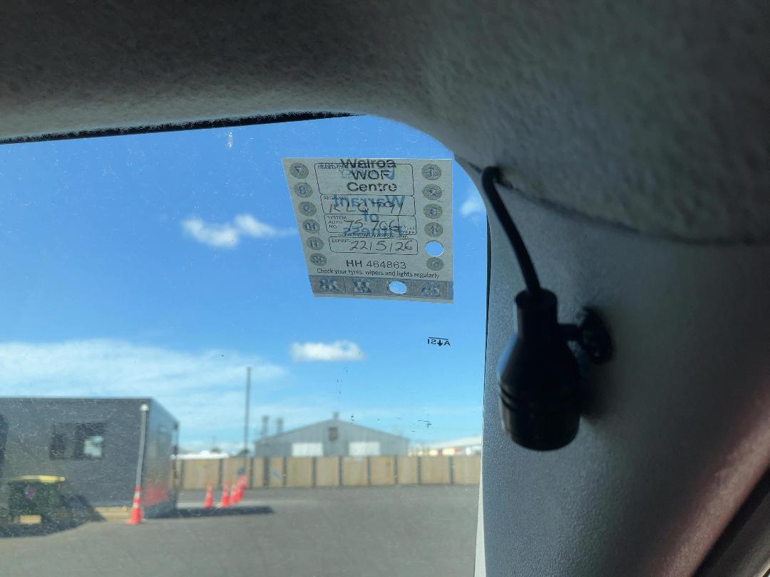 Photo '13' of Mazda Verisa