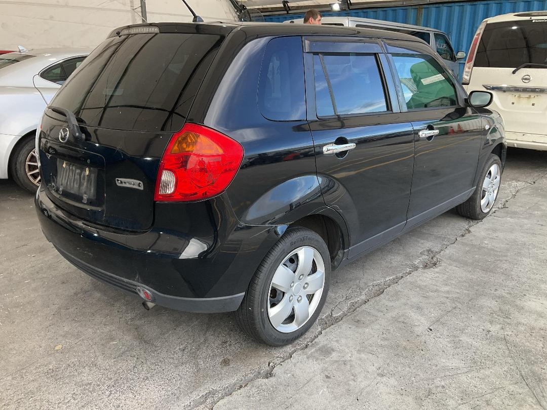 Photo '18' of Mazda Verisa