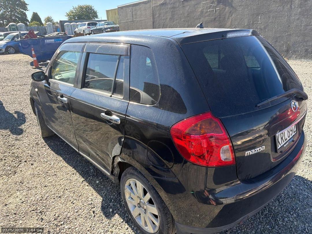 Photo '3' of Mazda Verisa