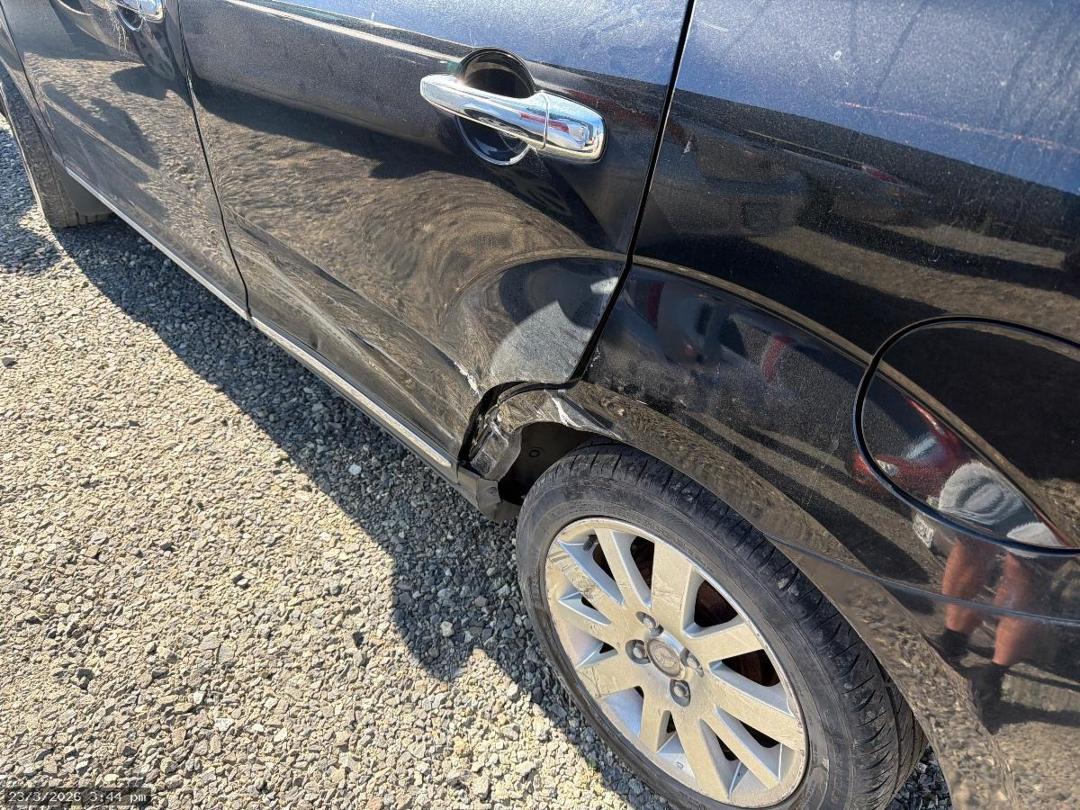 Photo '4' of Mazda Verisa