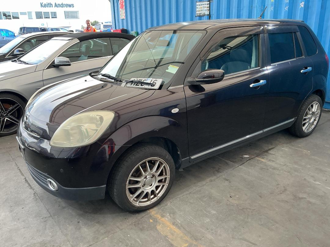 Photo '3' of Mazda Verisa