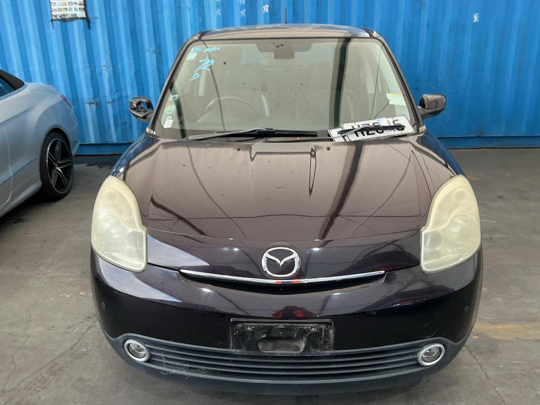 Photo '2' of Mazda Verisa