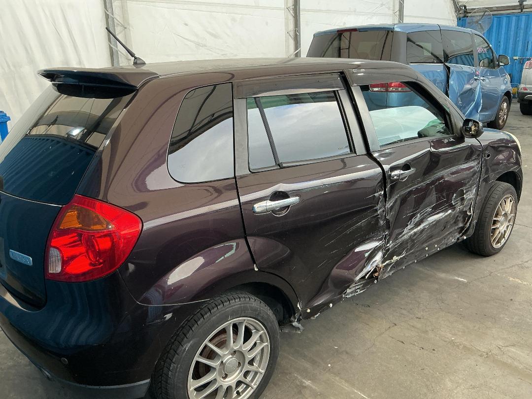 Photo '5' of Mazda Verisa