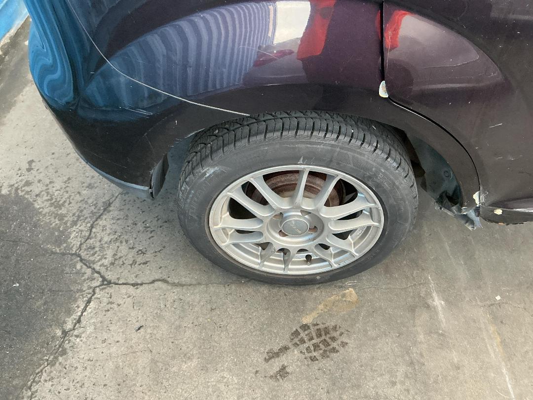 Photo '27' of Mazda Verisa