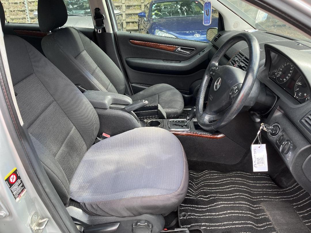 Photo '9' of Mercedes-Benz A170 Elegance