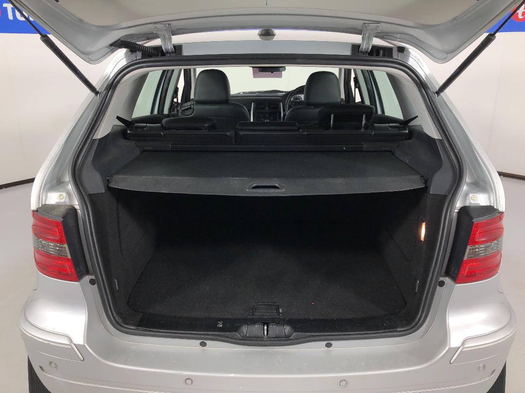 Photo '12' of Mercedes-Benz B-Class B200