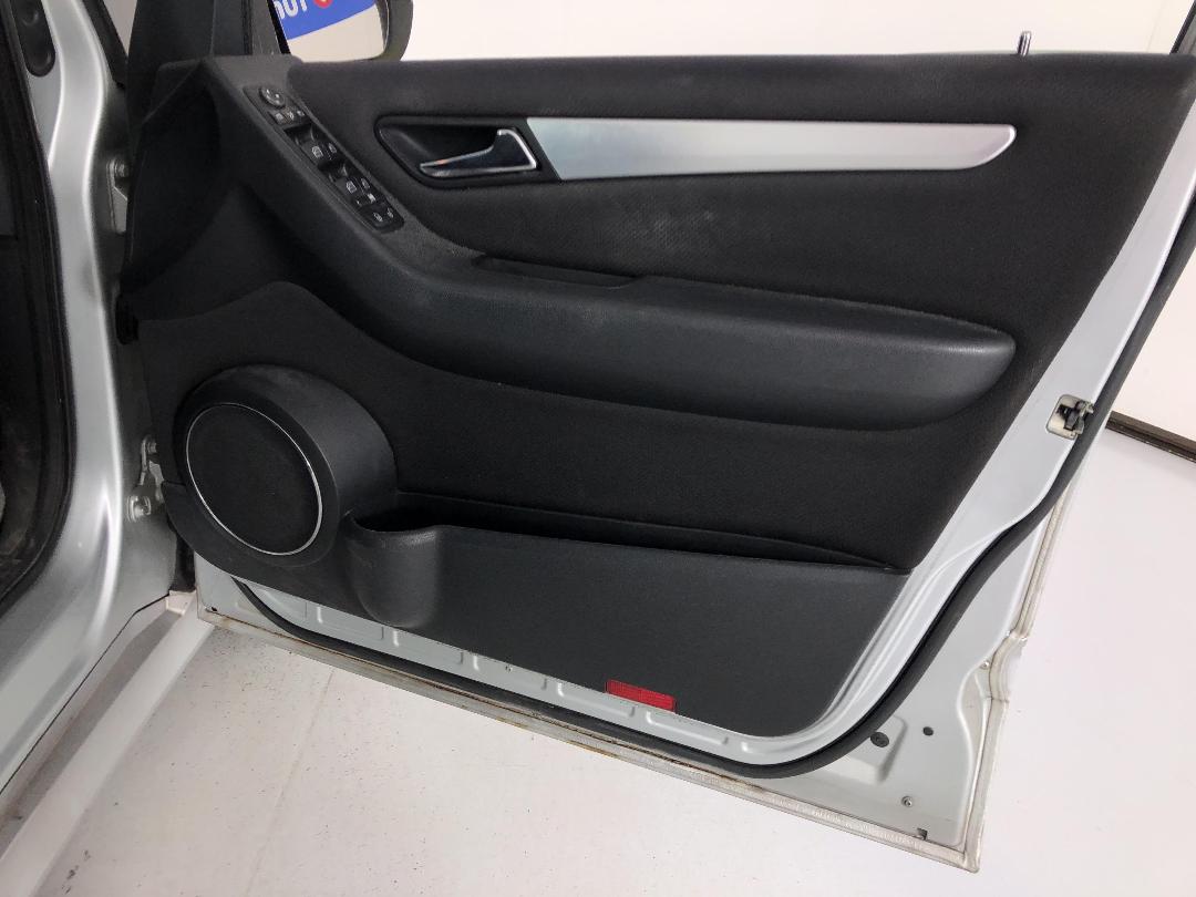 Photo '12' of Mercedes-Benz B170