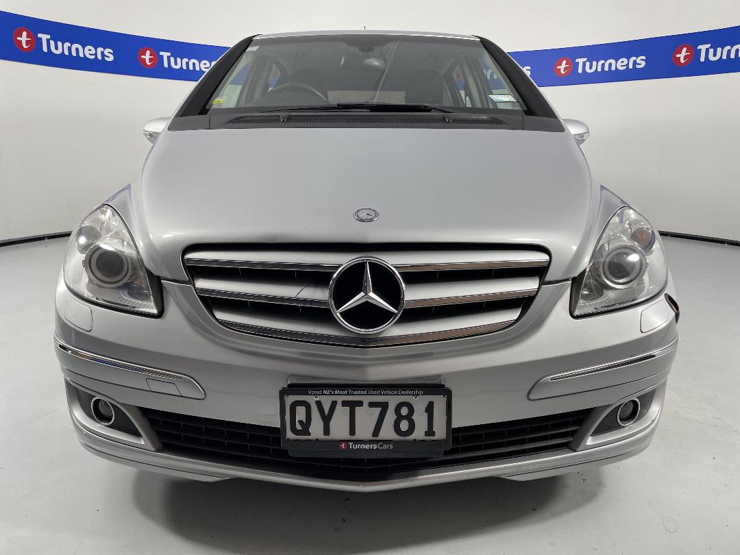 Photo '2' of Mercedes-Benz B200