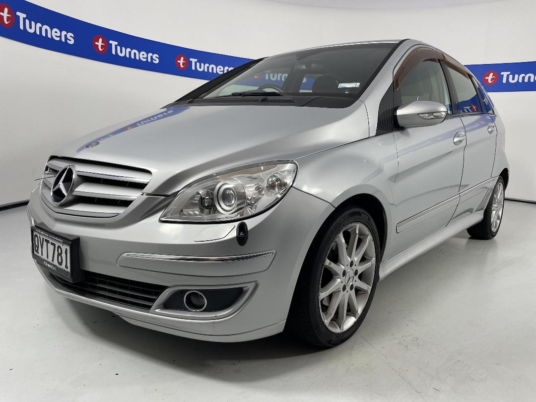 Photo '4' of Mercedes-Benz B200