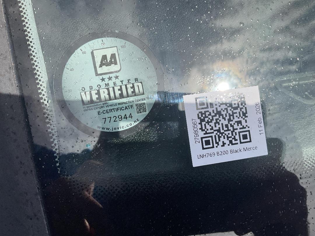 Photo '8' of Mercedes-Benz B200