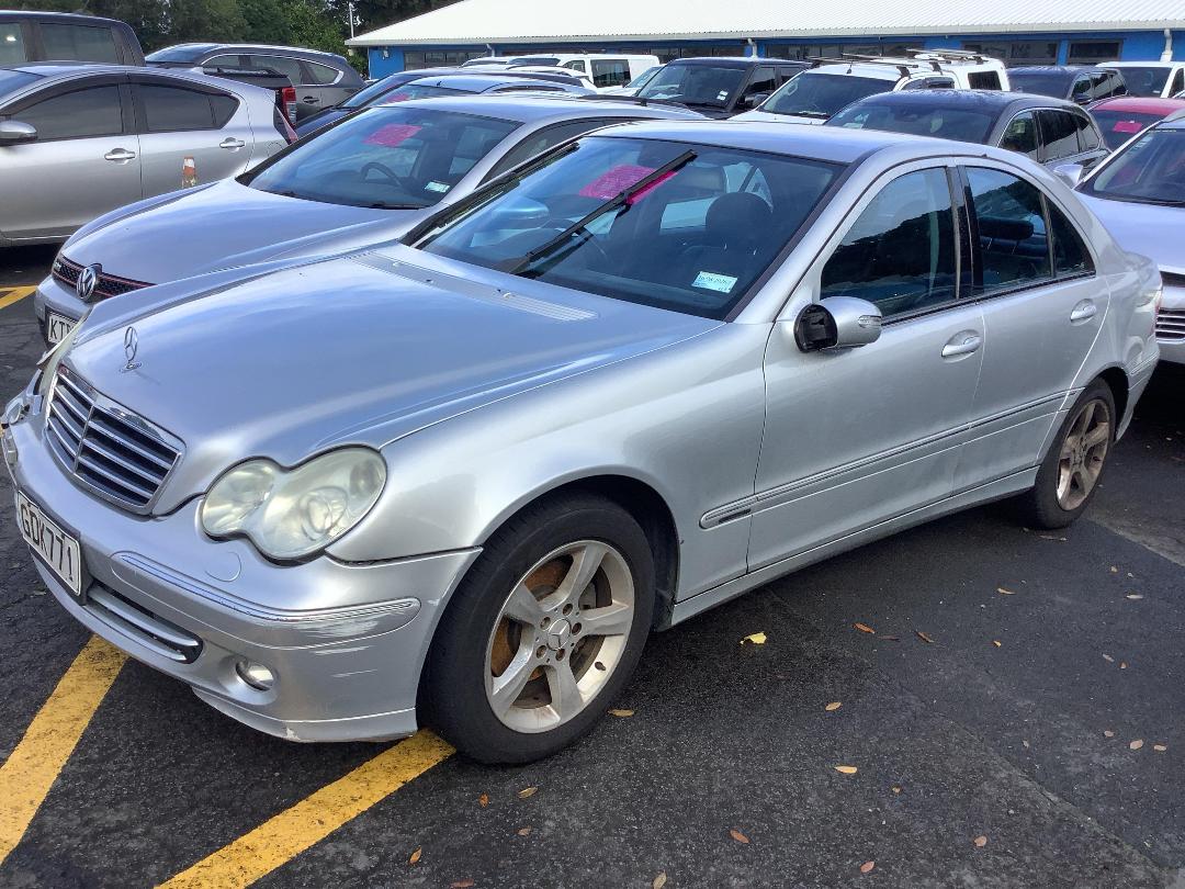 Photo '2' of Mercedes-Benz C-Class C180 Kompressor