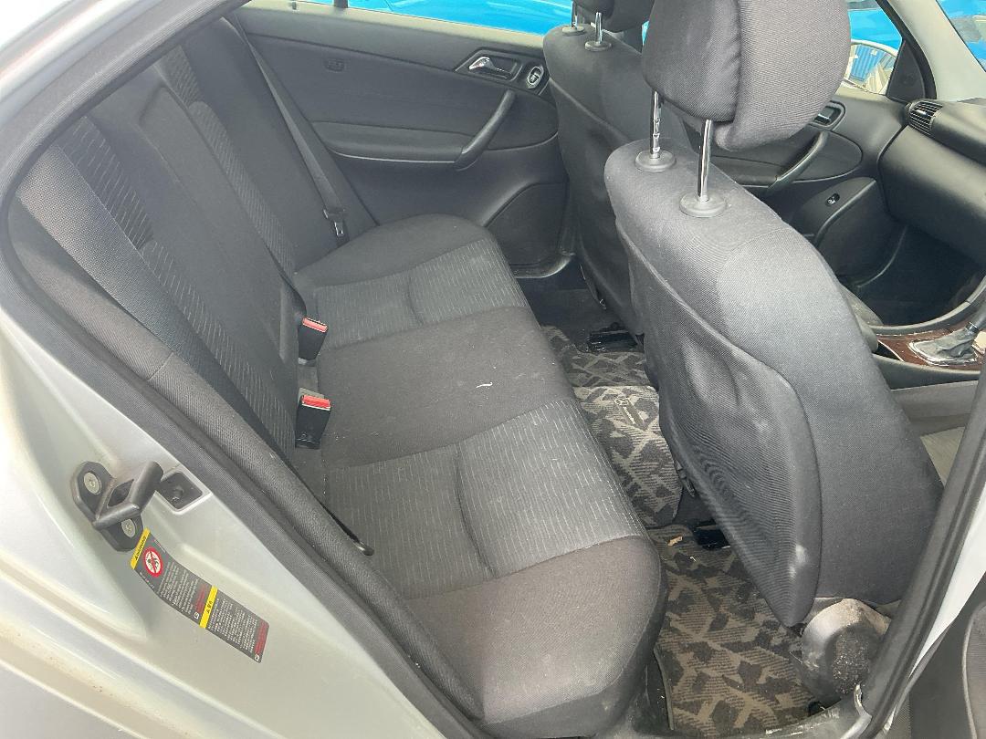 Photo '8' of Mercedes-Benz C180 Photo '8' of Mercedes-Benz C180