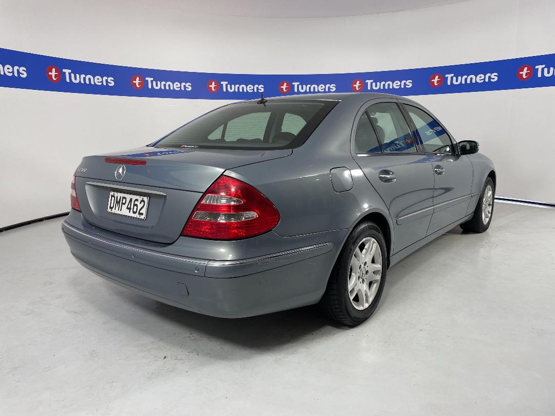 Photo '7' of Mercedes-Benz E-Class Photo '7' of Mercedes-Benz E-Class