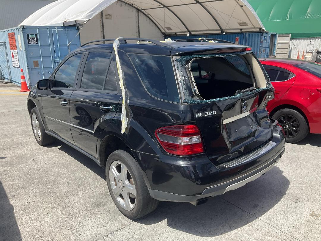 Photo '9' of Mercedes-Benz M-Class ML 320CDI